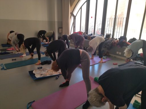 Cours collectif de gym douce et stretching rééducatifs