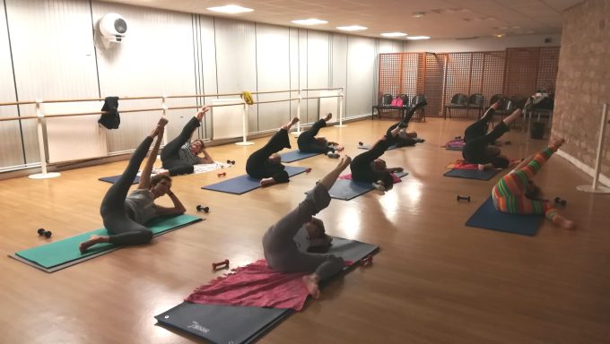 Cours collectifs de gym douce et stretching rééducatifs dans Paris 6ème